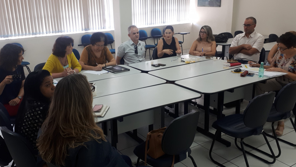 COMISSÃO DA ABES PREPARA 14º SEMINÁRIO NACIONAL DE RESÍDUOS SOLIDOS