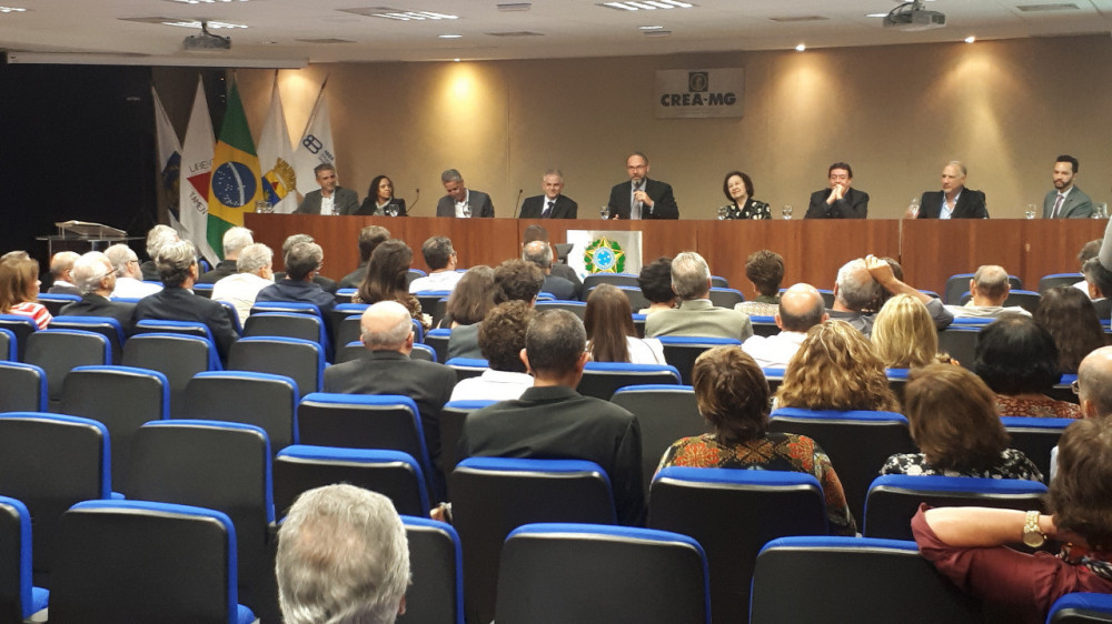 Cerimônia de posse da diretoria e conselhos da ABES-MG biênio 2019 2021