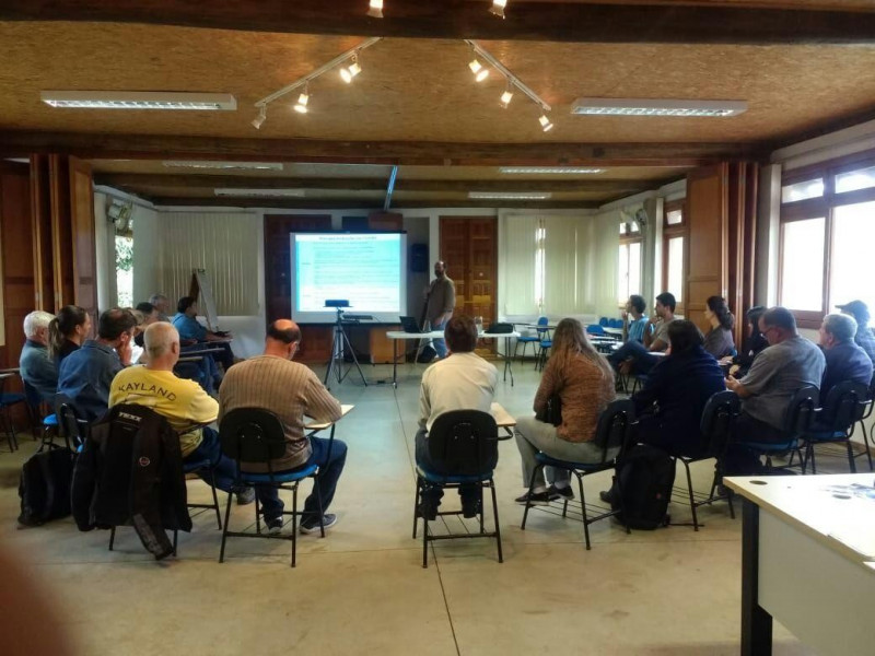 Maria do Carmo Varella ABES-MG posse CBH Pomba Muriaé