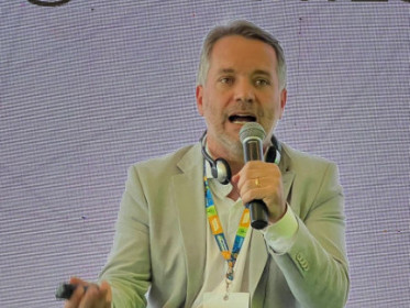 BLOCOS REGIONAIS NA PRESTA&Ccedil;AO DOS SERVI&Ccedil;OS DE SANEAMENTO