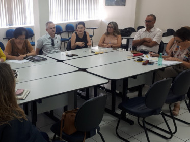 COMISSÃO DA ABES-MG PREPARA O 14º SNRS