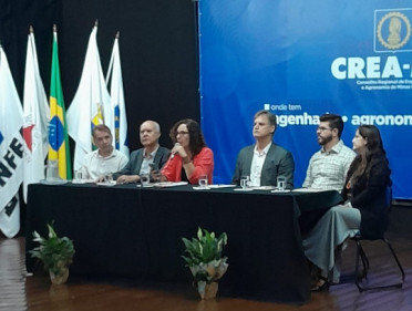 ABES-MG PARTICITA DO 2º SEMINÁRIO COPAGRESS SOBRE GERENCIAMENTO DE RESÍDUOS DE SERVIÇOS DE SAÚDE